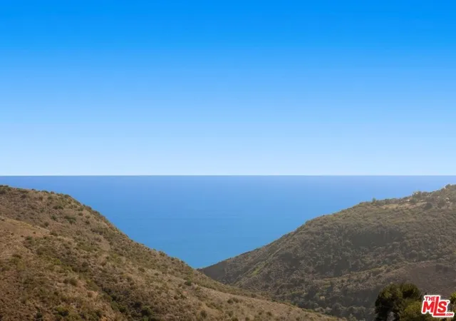 Photo 3 of Land for sale at 2826 Coralglen Dr, Malibu, CA 90265 | MLS# 26986861 | Listing updated on 2026-09-30