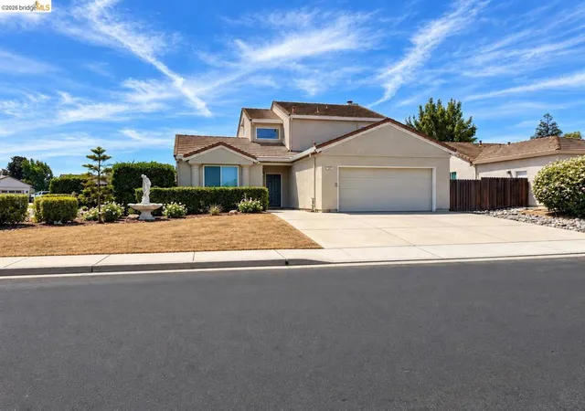 Photo 1 of Sale Pending at 336 Lakespring Pl, Oakley, CA 94561 | MLS# 41147875 | Listing updated on 2026-09-23