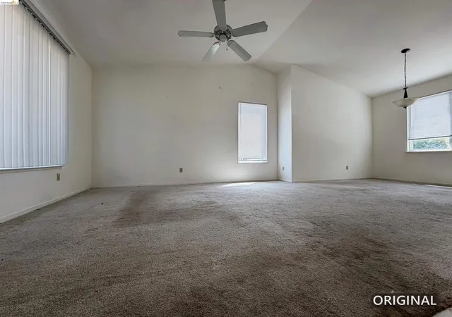 Photo 3 of Sale Pending at 336 Lakespring Pl, Oakley, CA 94561 | MLS# 41147875 | Listing updated on 2026-09-23