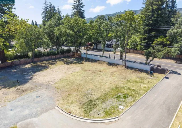 Photo 3 of Sale Pending at 801 Ruby Ln, Danville, CA 94526 | MLS# 41147880 | Listing updated on 2026-09-28