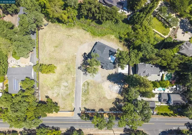 Photo 4 of Sale Pending at 801 Ruby Ln, Danville, CA 94526 | MLS# 41147880 | Listing updated on 2026-09-28
