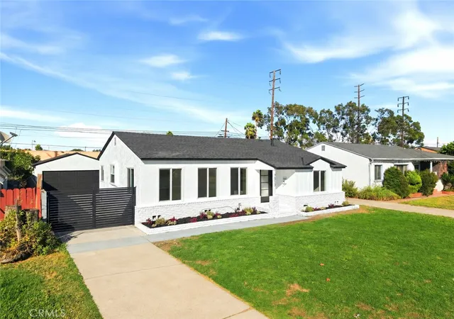 Photo 2 of Single family home for sale at 7513 Pivot, Downey, CA 90241 | MLS# DW26198378 | Listing updated on 2026-10-03