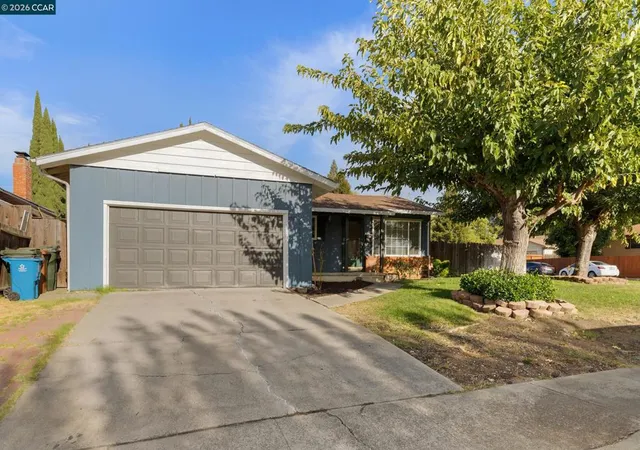 Photo 1 of Sale Pending at 2921 Rio Grande Dr, Antioch, CA 94509 | MLS# 41147884 | Listing updated on 2026-10-05