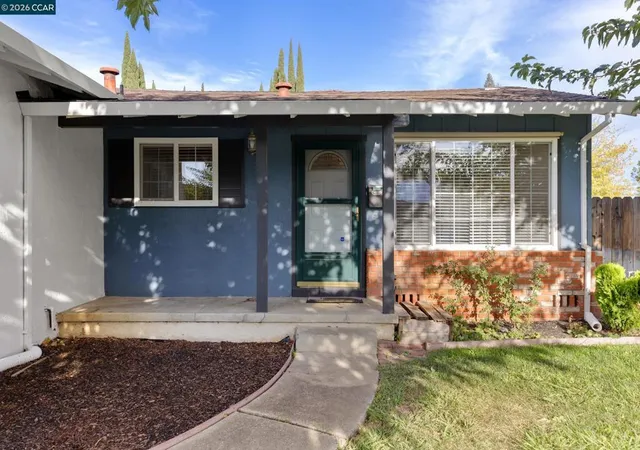 Photo 2 of Sale Pending at 2921 Rio Grande Dr, Antioch, CA 94509 | MLS# 41147884 | Listing updated on 2026-10-05