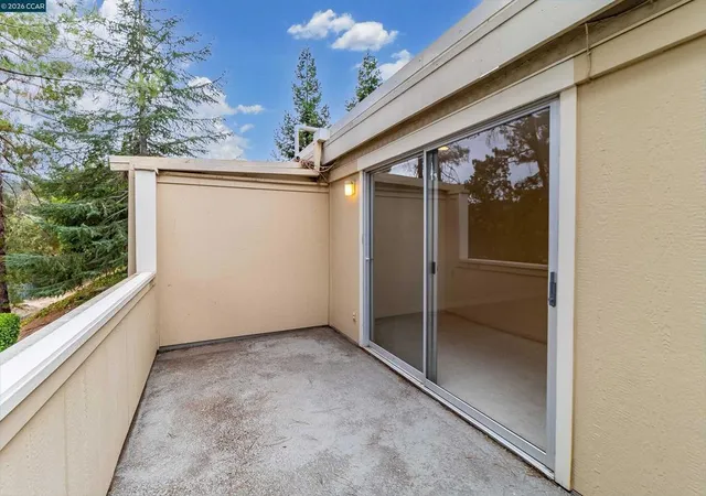 Photo 49 of Condo for sale at 1748 Golden Rain Rd #5, Walnut Creek, CA 94595 | MLS# 41147885 | Listing updated on 2026-10-02