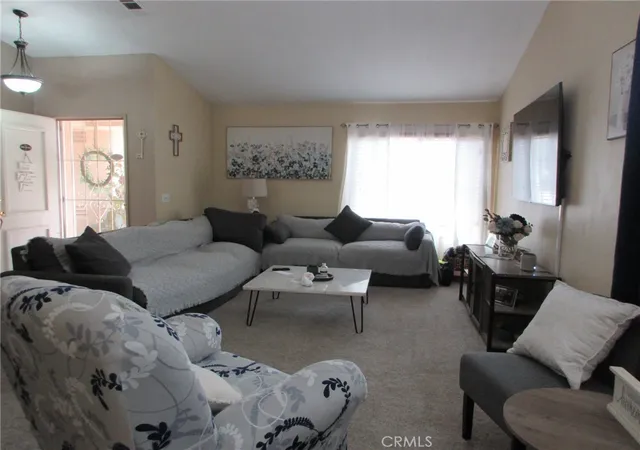Photo 3 of Single family home for sale at 14230 La Mirada St, Victorville, CA 92392 | MLS# HD26199016 | Listing updated on 2026-09-15