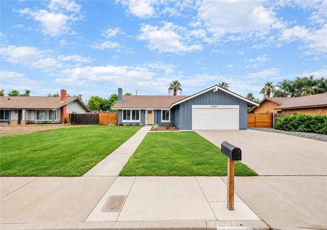 Photo 2 of Single family home for sale at 10968 Stonehenge Pl, Riverside, CA 92503 | MLS# CV26190685 | Listing updated on 2026-09-15