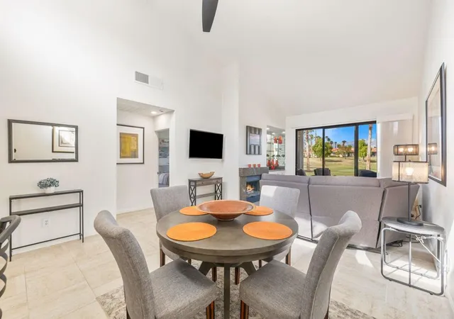 Listing Photo 5 - Condo for sale in building located at 38435 Plumosa Cir, Palm Desert, CA 92211