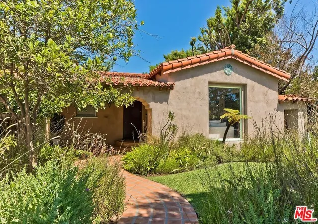 Photo 2 of Single family home for sale at 2243 27th Street, Santa Monica, CA 90405 | MLS# 26986409 | Listing updated on 2026-09-27