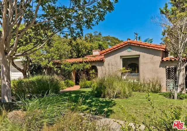 Photo 3 of Single family home for sale at 2243 27th Street, Santa Monica, CA 90405 | MLS# 26986409 | Listing updated on 2026-09-27