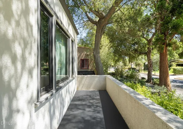 Photo 3 of Single family home for sale at 511 E Penn St, Pasadena, CA 91104 | MLS# P1-28786 | Listing updated on 2026-09-15