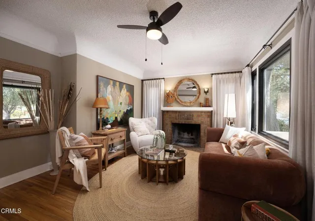 Photo 4 of Single family home for sale at 511 E Penn St, Pasadena, CA 91104 | MLS# P1-28786 | Listing updated on 2026-09-15