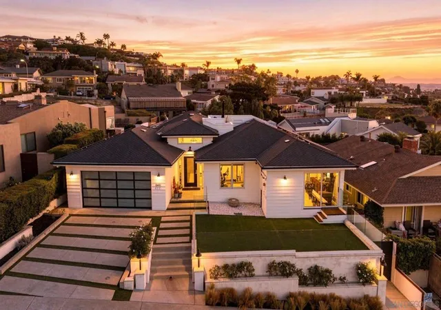 Photo 1 of Single family home for sale at 5431 Candlelight Dr, La Jolla, CA 92037 | MLS# 260022279SD | Listing updated on 2026-09-15