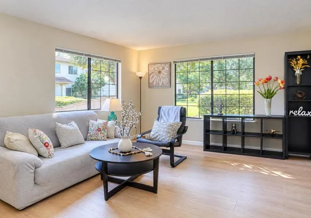 Photo 2 of Townhouse for sale at 5367 Colony Green Dr, San Jose, CA 95123 | MLS# ML82060914 | Listing updated on 2026-09-15