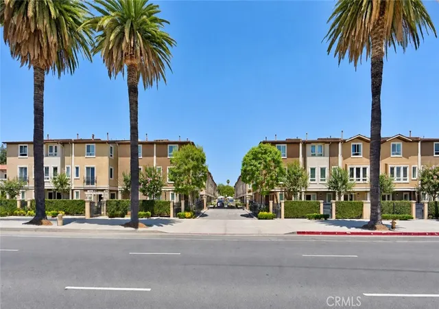 Photo 1 of Single family home for sale at 14671 Sherman Way, Van Nuys, CA 91405 | MLS# PF26198567 | Listing updated on 2026-09-14
