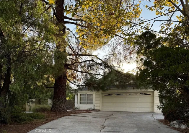 Photo 1 of Sale Pending at 16742 Tiara Ct, Canyon Country, CA 91387 | MLS# SR26196576 | Listing updated on 2026-09-14
