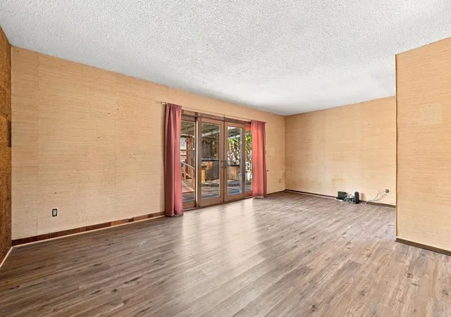 Photo 4 of Sale Pending at 4242 Tolowa St, San Diego, CA 92117 | MLS# NDP2608531 | Listing updated on 2026-09-14