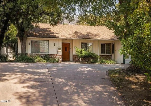 Photo 2 of Single family home for sale at 3585 Shadow Grv Rd, Pasadena, CA 91107 | MLS# P1-28794 | Listing updated on 2026-10-01