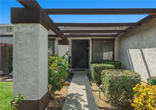 Photo 3 of Single family home for sale at 7800 Maria, Jurupa Valley, CA 92509 | MLS# IV26198993 | Listing updated on 2026-09-29