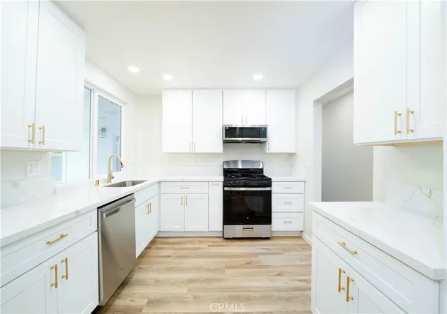 Photo 3 of Single family home for sale at 1758 Manor, Vista, CA 92084 | MLS# SW26199344 | Listing updated on 2026-09-15