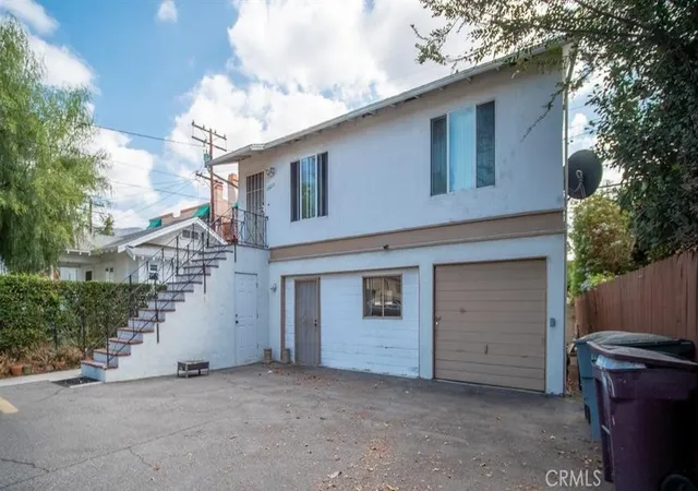 Photo 2 of Multi family home for sale at 1160 Linden Ave, Glendale, CA 91201 | MLS# GD26199373 | Listing updated on 2026-09-16