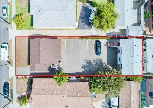 Photo 3 of Multi family home for sale at 1160 Linden Ave, Glendale, CA 91201 | MLS# GD26199373 | Listing updated on 2026-09-16