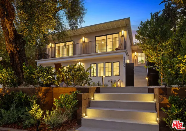 Photo 2 of Single family home for sale at 3289 Kelton Ave, Los Angeles, CA 90034 | MLS# 26985903 | Listing updated on 2026-09-19