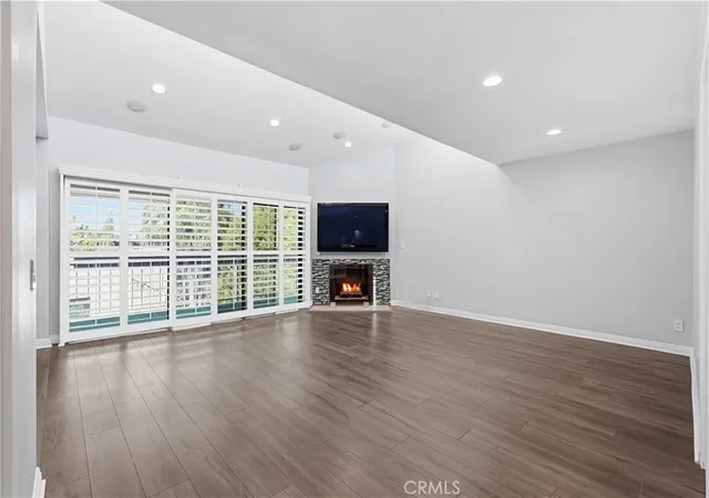 Photo 1 of Condo for sale at 4542 Willis Ave #302, Sherman Oaks, CA 91403 | MLS# SR26199230 | Listing updated on 2026-09-15