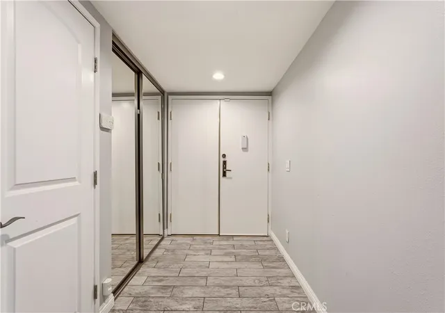 Photo 3 of Condo for sale at 4542 Willis Ave #302, Sherman Oaks, CA 91403 | MLS# SR26199230 | Listing updated on 2026-09-15