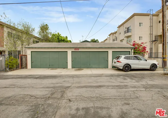 Photo 2 of Multi family home for sale at 1523 Berkeley St, Santa Monica, CA 90404 | MLS# 26986521 | Listing updated on 2026-09-14