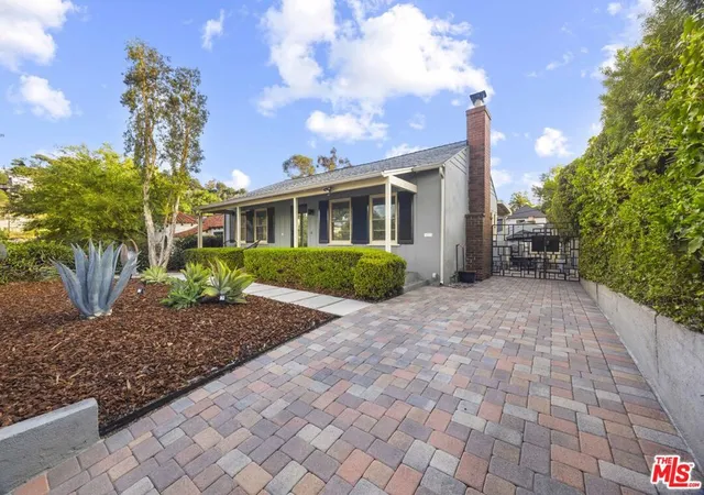 Photo 4 of Single family home for sale at 2219 Silver Ridge Ave, Los Angeles, CA 90039 | MLS# 26987153 | Listing updated on 2026-09-15