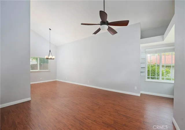 Photo 4 of Single family home for sale at 27872 Wakefield Rd, Castaic, CA 91384 | MLS# SR26197048 | Listing updated on 2026-09-15