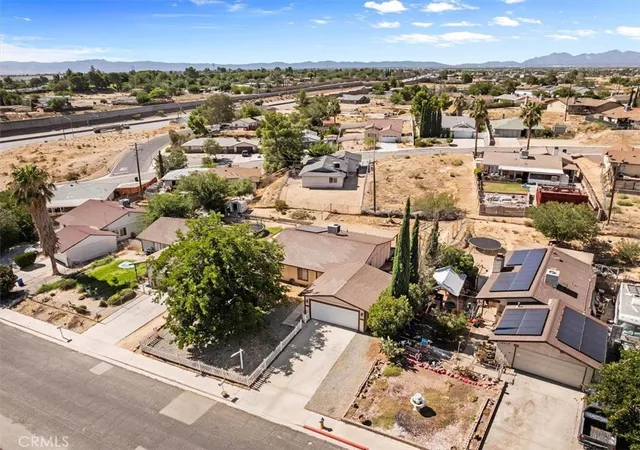 Photo 3 of Single family home for sale at 16070 Andover Dr, Victorville, CA 92394 | MLS# IG26199552 | Listing updated on 2026-09-26
