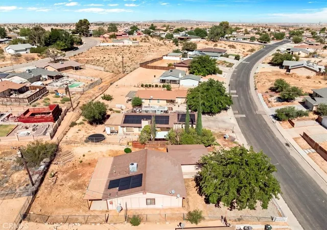 Photo 4 of Single family home for sale at 16070 Andover Dr, Victorville, CA 92394 | MLS# IG26199552 | Listing updated on 2026-09-26