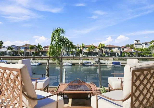 Photo 1 of Single family home for sale at 4061 Farralon Way, Oxnard, CA 93035 | MLS# V1-38682 | Listing updated on 2026-10-01