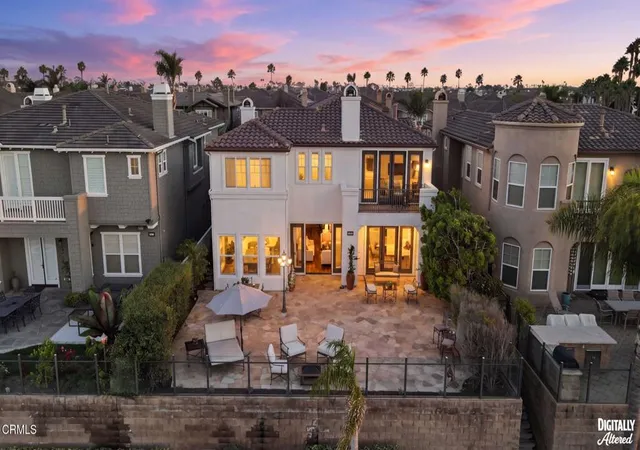 Photo 2 of Single family home for sale at 4061 Farralon Way, Oxnard, CA 93035 | MLS# V1-38682 | Listing updated on 2026-10-01