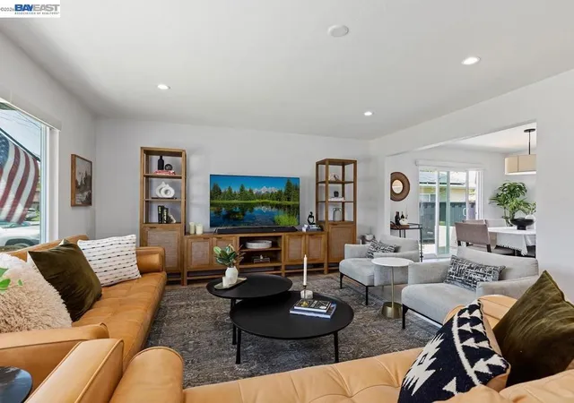 Photo 4 of Sale Pending at 7515 San Sabana Rd, Dublin, CA 94568 | MLS# 41148020 | Listing updated on 2026-09-18
