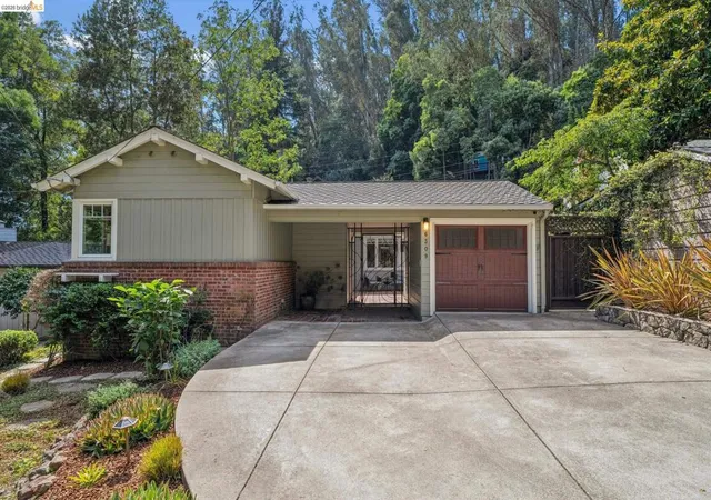Photo 1 of Single family home for sale at 6309 Pinehaven Rd, Oakland, CA 94611 | MLS# 41148026 | Listing updated on 2026-10-07