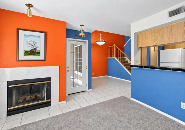 Photo 4 of Townhouse for sale at 125 Pierpoint Cir, Folsom, CA 95630 | MLS# ML82061020 | Listing updated on 2026-09-15