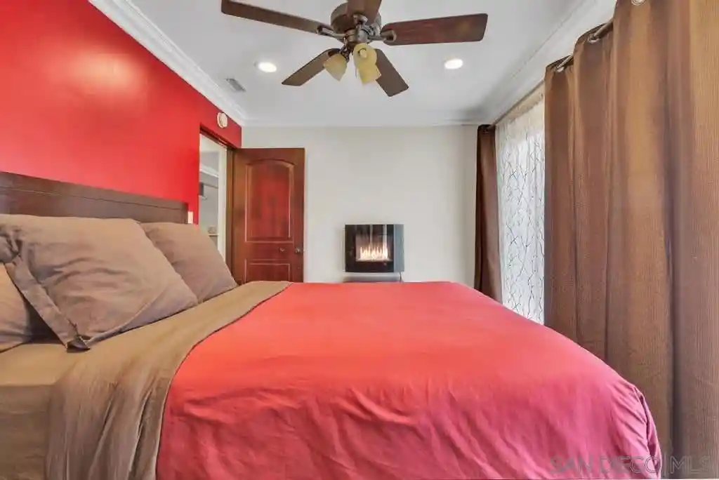 Listing Photo 27 - Condo for sale in 711 Island Ct located at 711 Island Ct, San Diego, CA 92109 - Unit 711 Island Ct