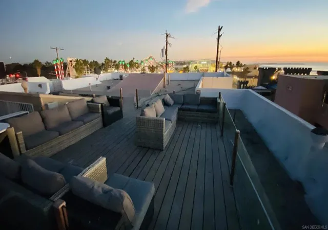 Photo 4 of Condo for sale at 711 Island Ct #1, San Diego, CA 92109 | MLS# 260022361SD | Listing updated on 2026-09-14
