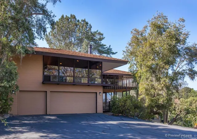 Photo 3 of Single family home for sale at 16238 Via Del Alba, Rancho Santa Fe, CA 92067 | MLS# NDP2608568 | Listing updated on 2026-09-16