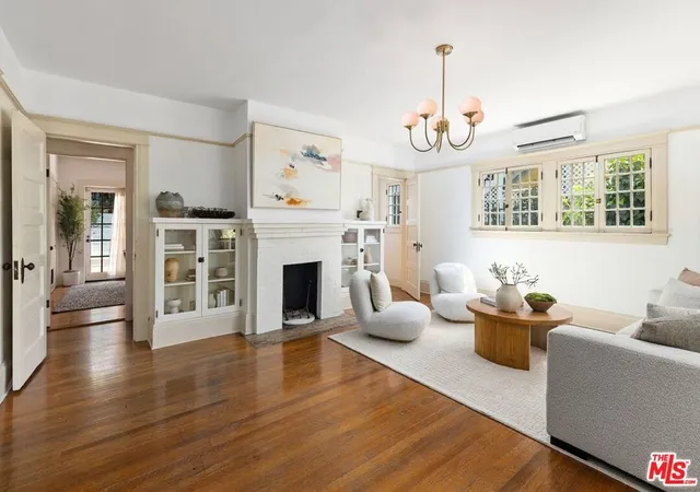 Photo 3 of Single family home for sale at 2139 Elsinore St, Los Angeles, CA 90026 | MLS# 26986781 | Listing updated on 2026-09-14