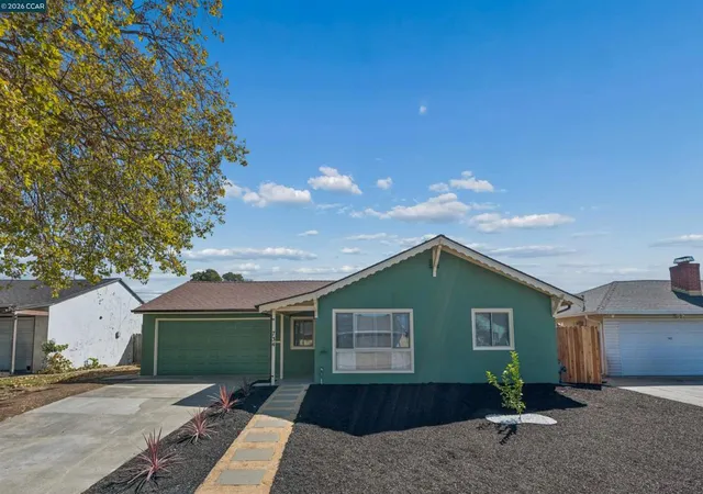 Photo 3 of Sale Pending at 734 Warford Ave, Vallejo, CA 94591 | MLS# 41148081 | Listing updated on 2026-10-07