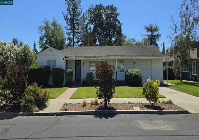 Photo 1 of Single family home for sale at 2367 Palm Ave, Livermore, CA 94550 | MLS# 41148083 | Listing updated on 2026-09-15