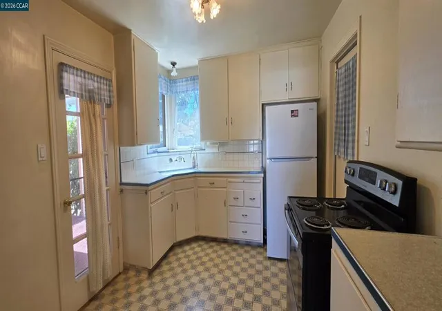 Photo 3 of Single family home for sale at 2367 Palm Ave, Livermore, CA 94550 | MLS# 41148083 | Listing updated on 2026-09-15
