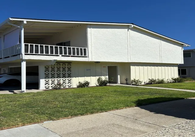 Photo 2 of House for sale at 1379 Stanwood Dr, San Jose, CA 95118 | MLS# ML82061068 | Listing updated on 2026-09-14