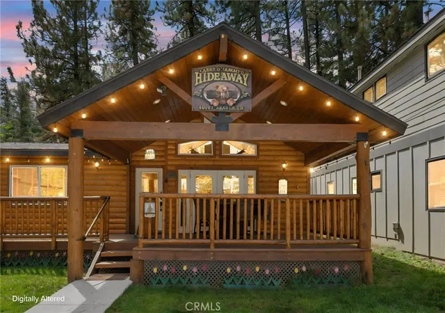 Photo 3 of Single family home for sale at 40697 Beaver Ln, Big Bear Lake, CA 92315 | MLS# IG26198344 | Listing updated on 2026-09-15