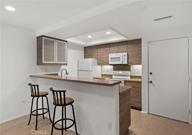 Photo 4 of Condo for sale at 10737 San Diego Mission Rd #106, San Diego, CA 92108 | MLS# ND26199797 | Listing updated on 2026-09-14