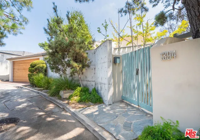 Photo 2 of Single family home for sale at 1394 Miller Dr, Los Angeles, CA 90069 | MLS# 26987459 | Listing updated on 2026-09-26
